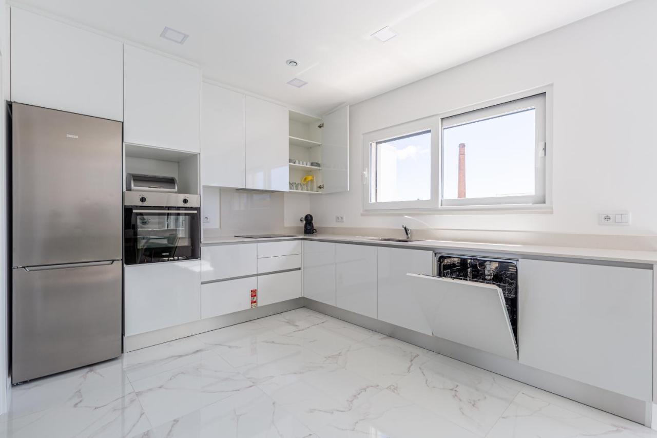 לוריניה Villa Tapisco With Private Pool מראה חיצוני תמונה