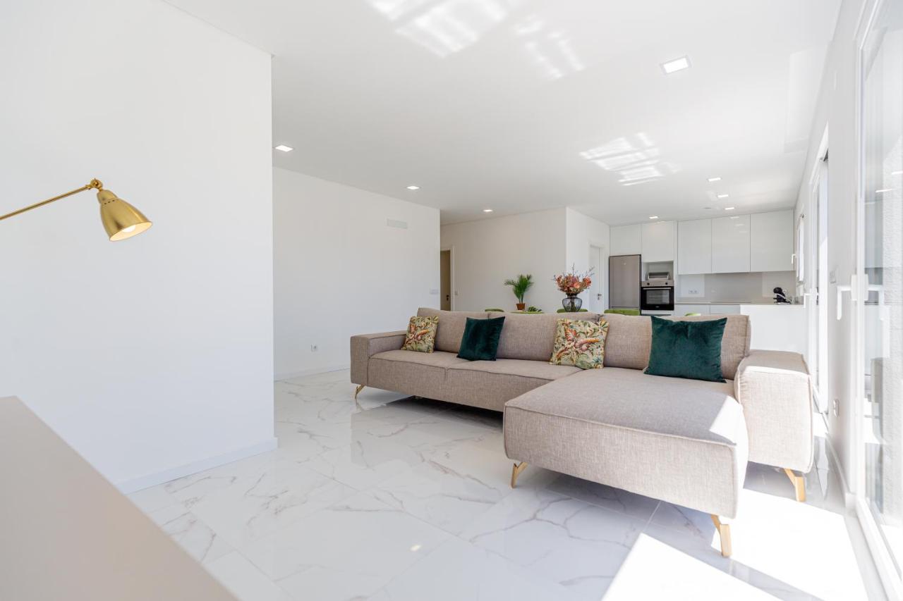לוריניה Villa Tapisco With Private Pool מראה חיצוני תמונה