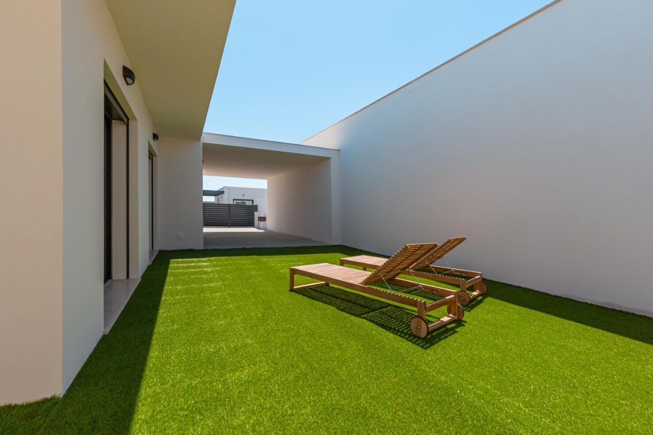 לוריניה Villa Tapisco With Private Pool מראה חיצוני תמונה